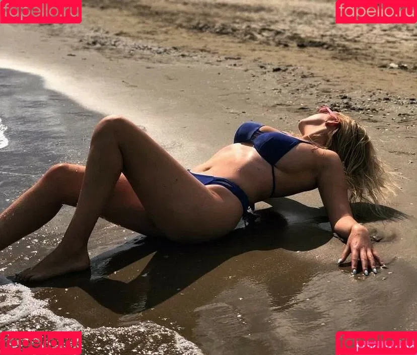 Eve Dapic Onlyfans Photo Gallery 