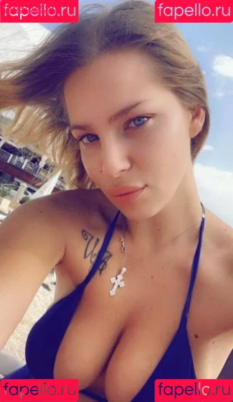 Eve Dapic Onlyfans Photo Gallery 