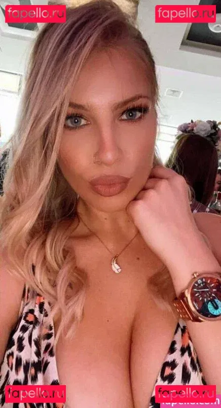 Eve Dapic Onlyfans Photo Gallery 