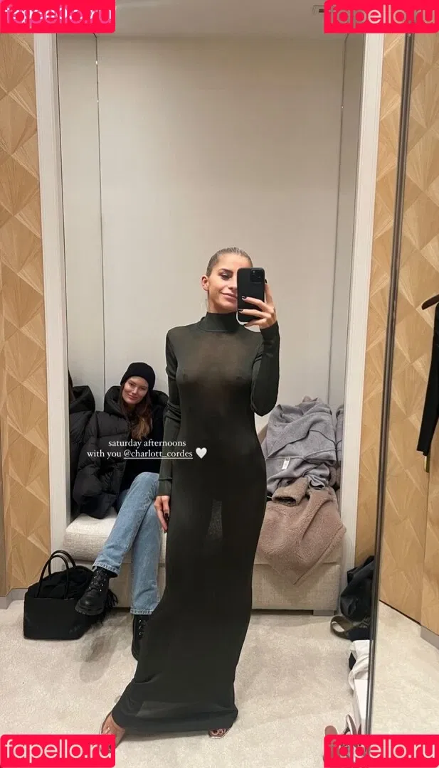 Caro Daur Onlyfans Photo Gallery 