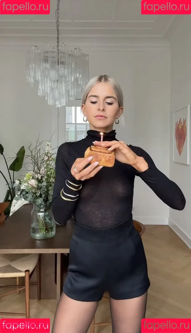 Caro Daur Onlyfans Photo Gallery 
