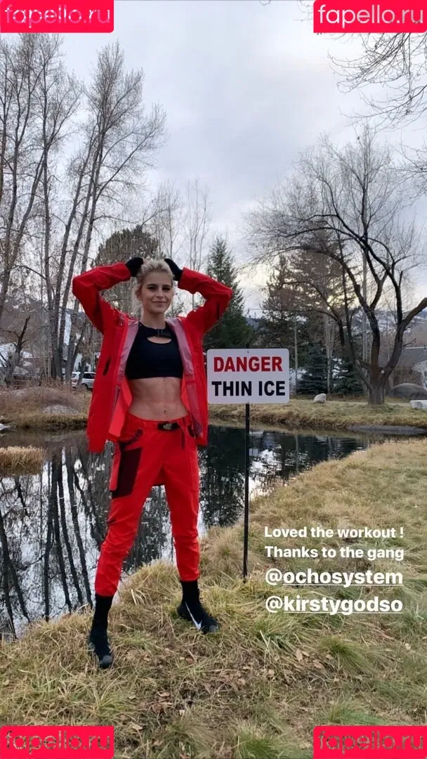 Caro Daur Onlyfans Photo Gallery 