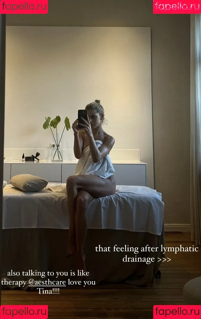 Caro Daur Onlyfans Photo Gallery 