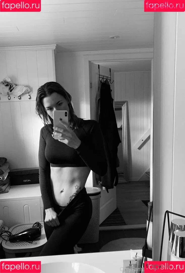 kristinll Onlyfans Photo Gallery 