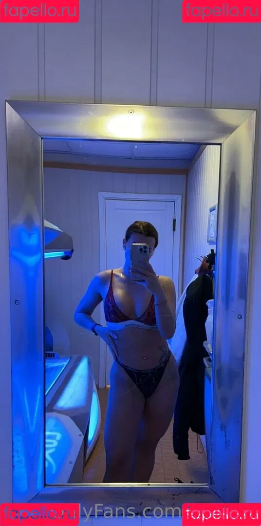kristinll Onlyfans Photo Gallery 