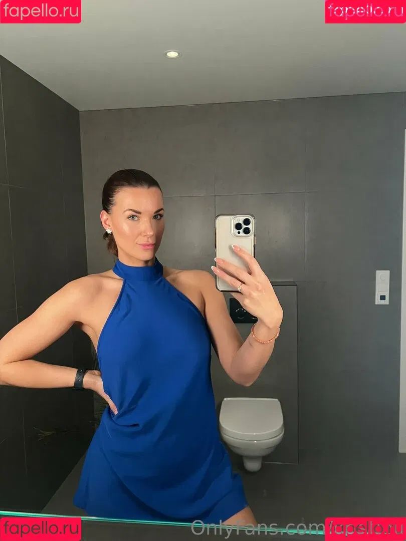 kristinll Onlyfans Photo Gallery 