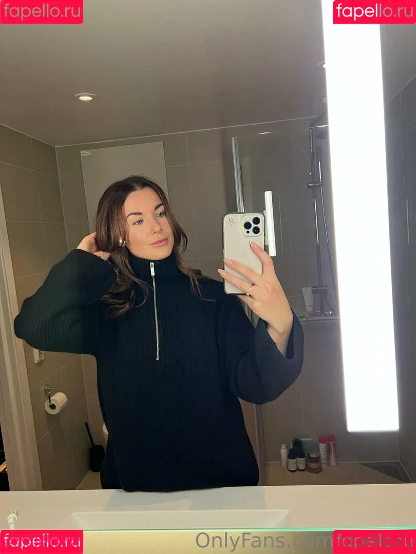 kristinll Onlyfans Photo Gallery 