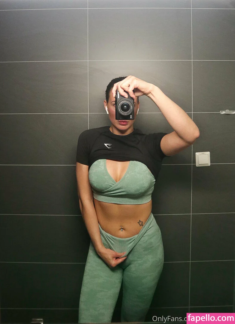 kristinll Onlyfans Photo Gallery 