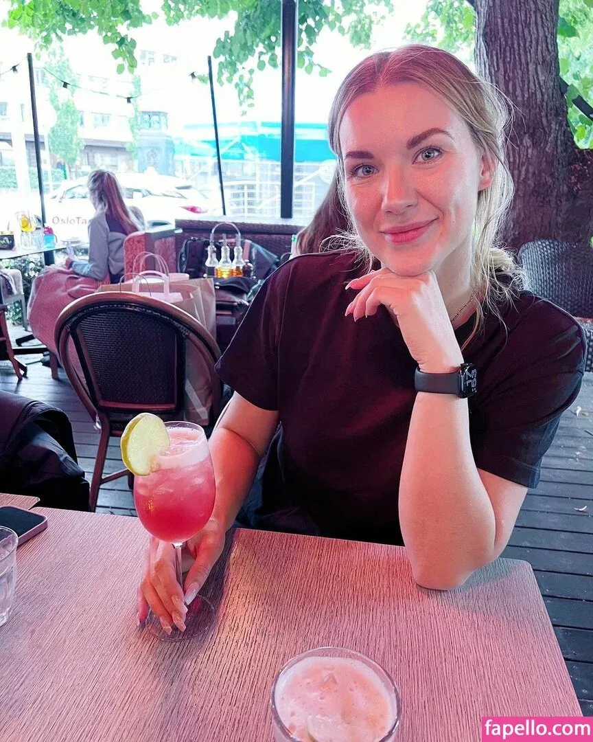 kristinll Onlyfans Photo Gallery 