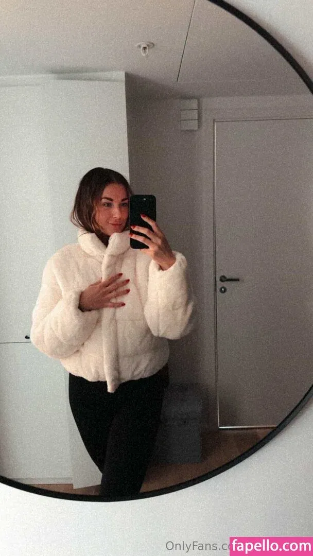 kristinll Onlyfans Photo Gallery 