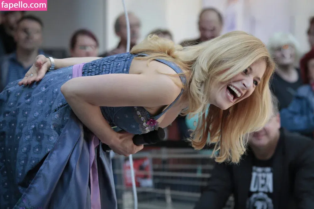 Stefanie Hertel Onlyfans Photo Gallery 