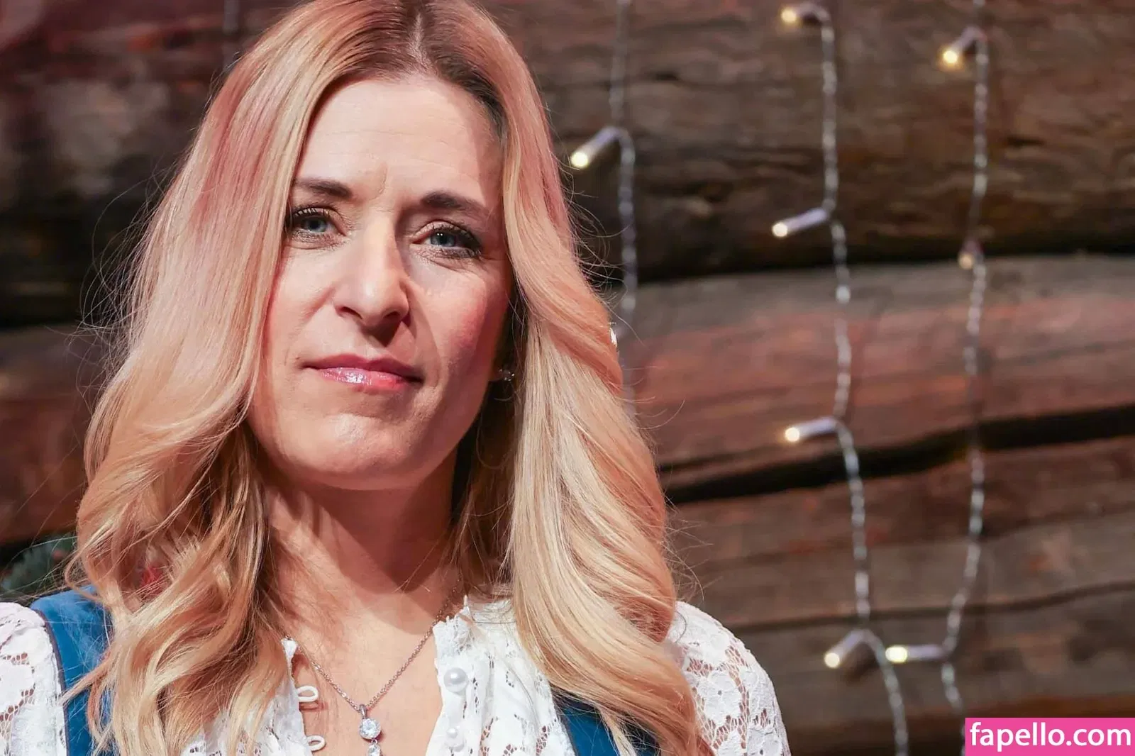 Stefanie Hertel Onlyfans Photo Gallery 