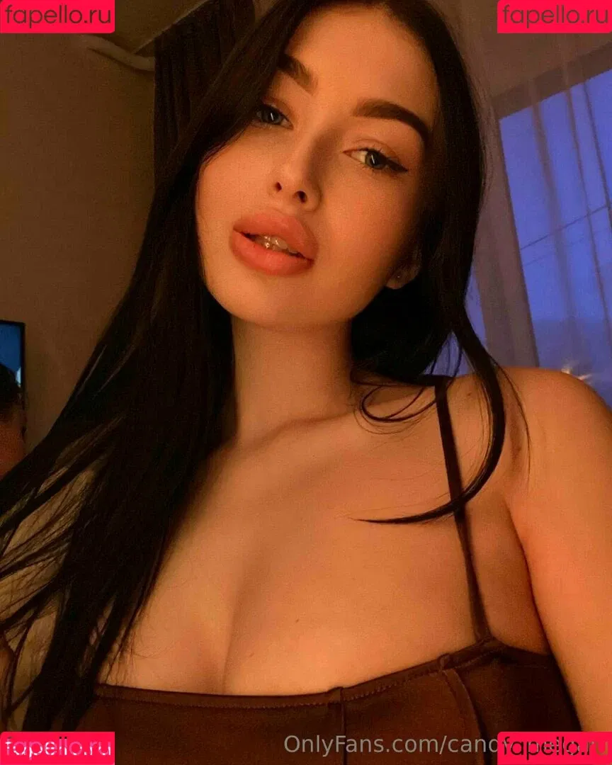 meganfoxxxyyy Onlyfans Photo Gallery 