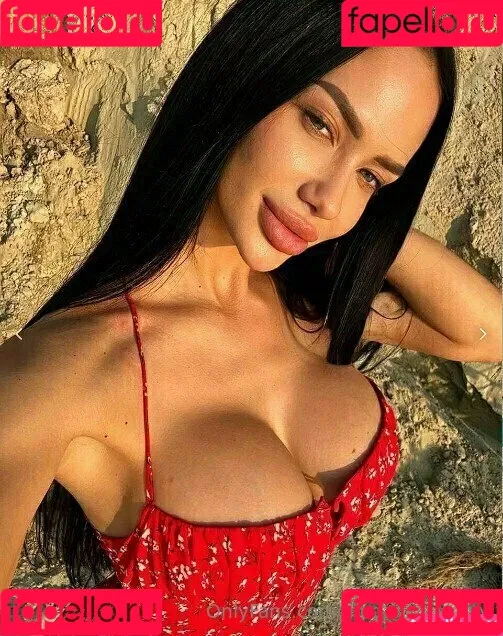 meganfoxxxyyy Onlyfans Photo Gallery 