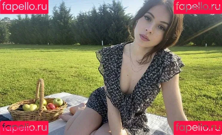 shadesoflo Onlyfans Photo Gallery 