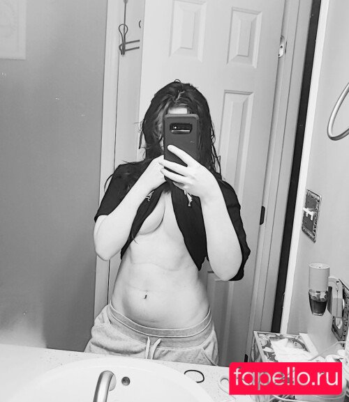 EllieTheVTuber Nude Onlyfans Photo 5
