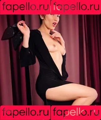 Jana Bach Onlyfans Photo Gallery 