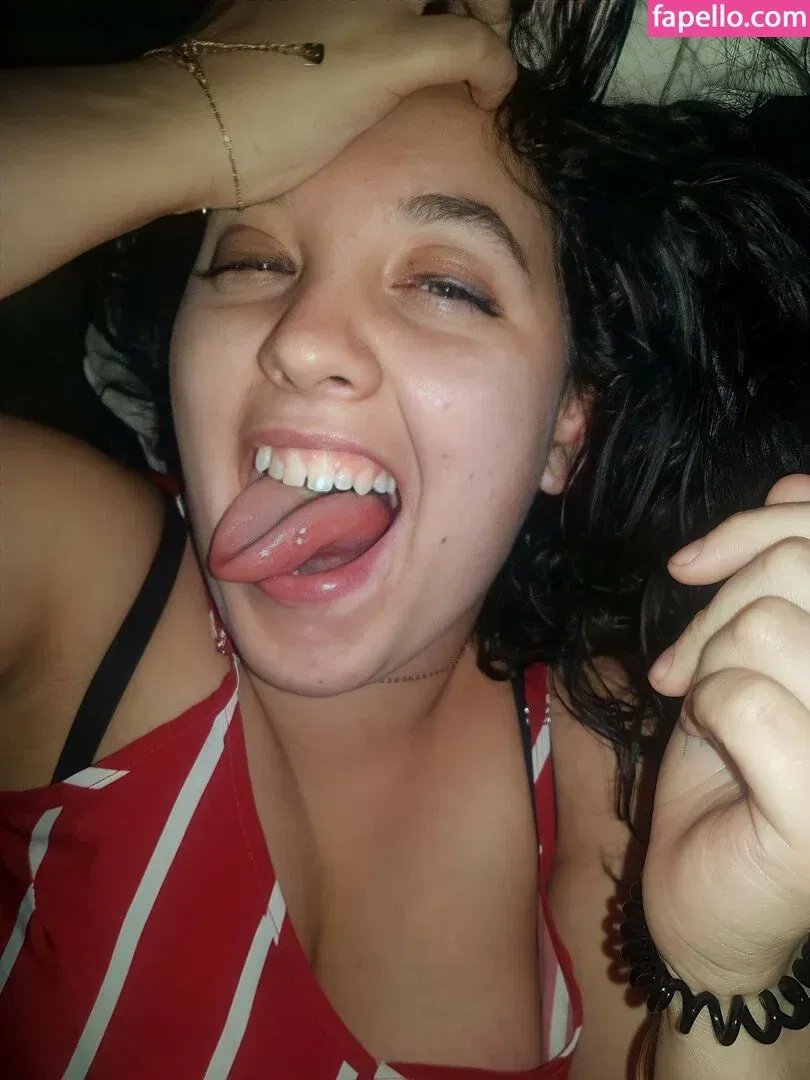 cumslut_val Onlyfans Photo Gallery 