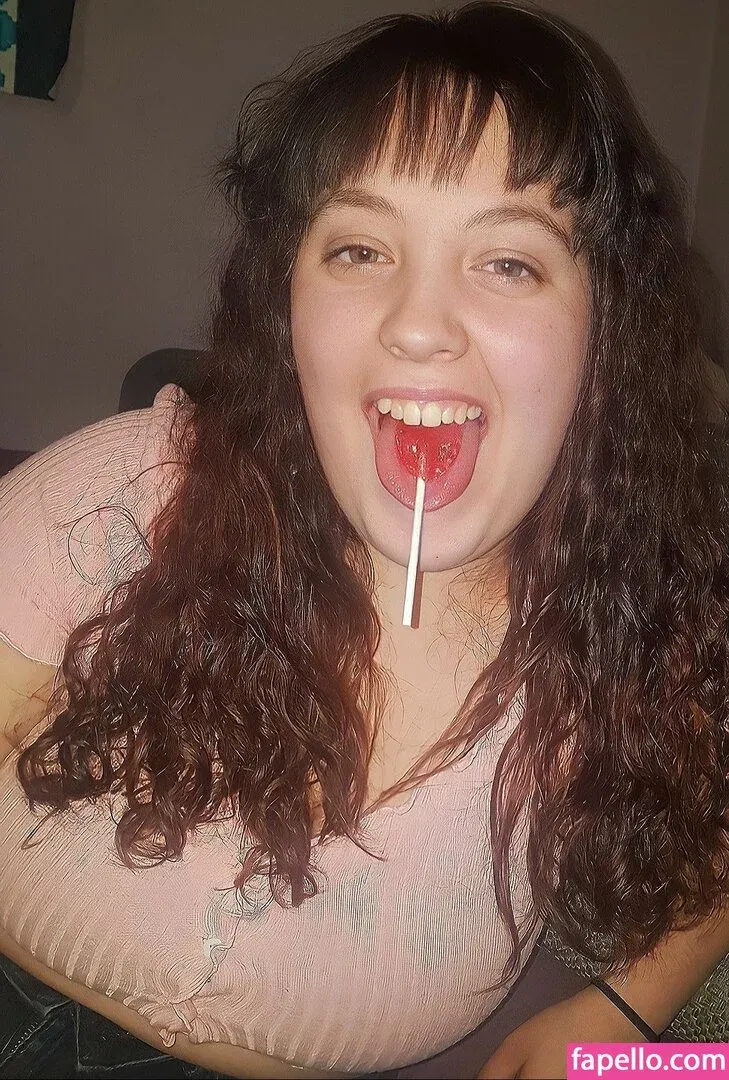 cumslut_val Onlyfans Photo Gallery 