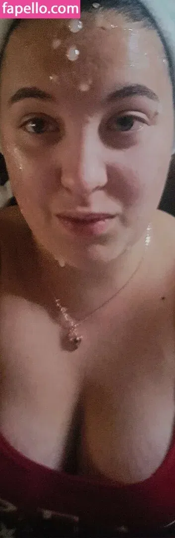 cumslut_val Onlyfans Photo Gallery 