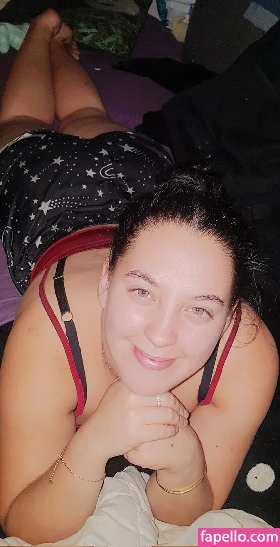 cumslut_val Onlyfans Photo Gallery 