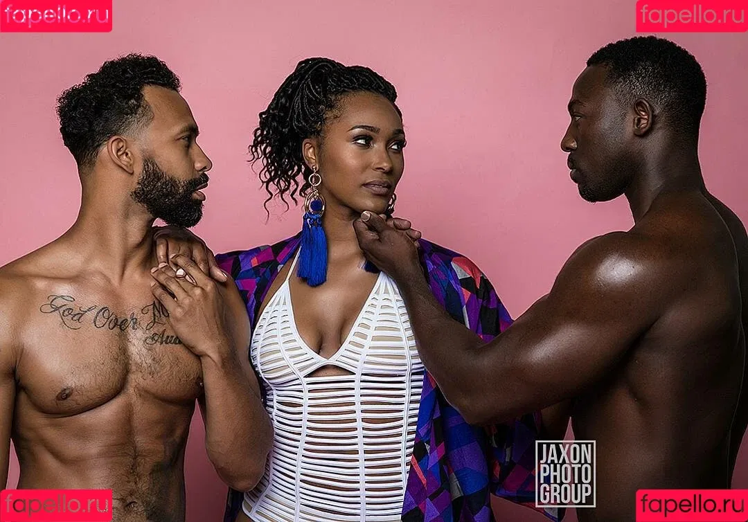 Dr Ebonie Vincent Onlyfans Photo Gallery 