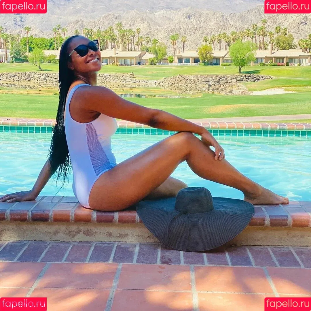 Dr Ebonie Vincent Onlyfans Photo Gallery 