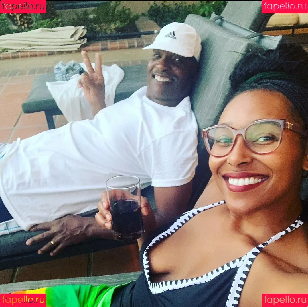 Dr Ebonie Vincent Onlyfans Photo Gallery 