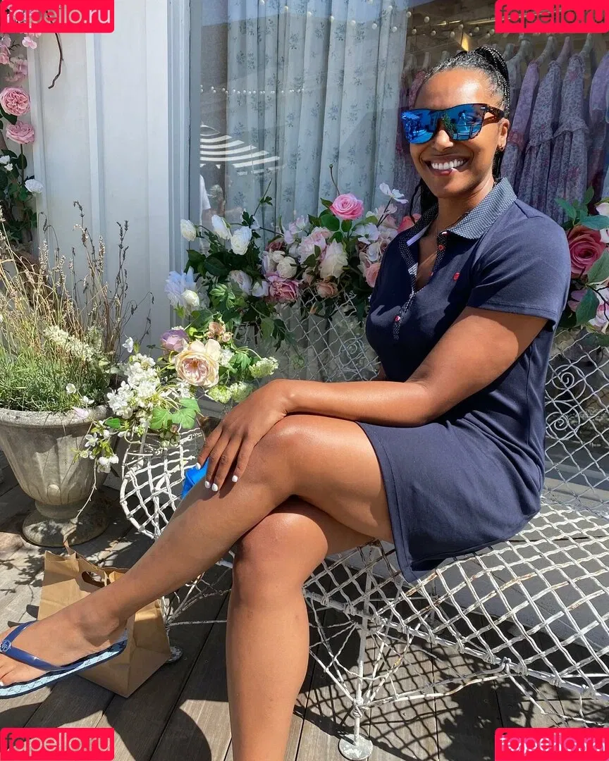 Dr Ebonie Vincent Onlyfans Photo Gallery 