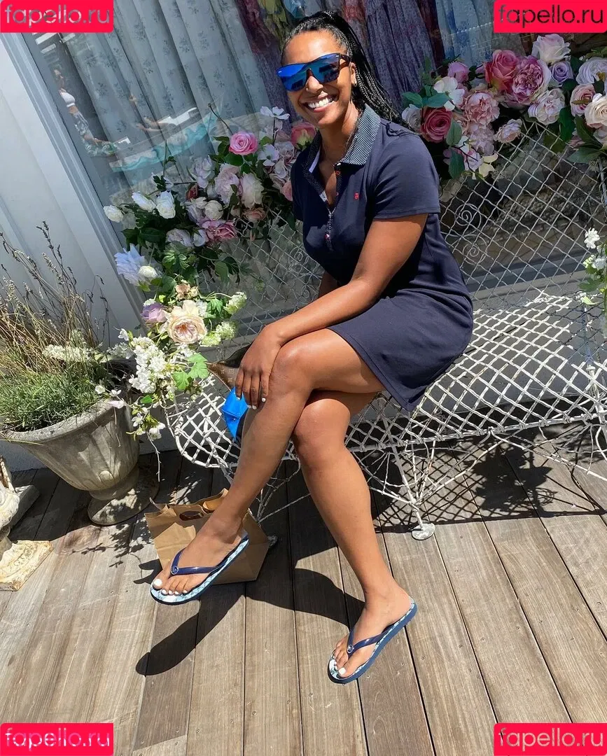 Dr Ebonie Vincent Onlyfans Photo Gallery 