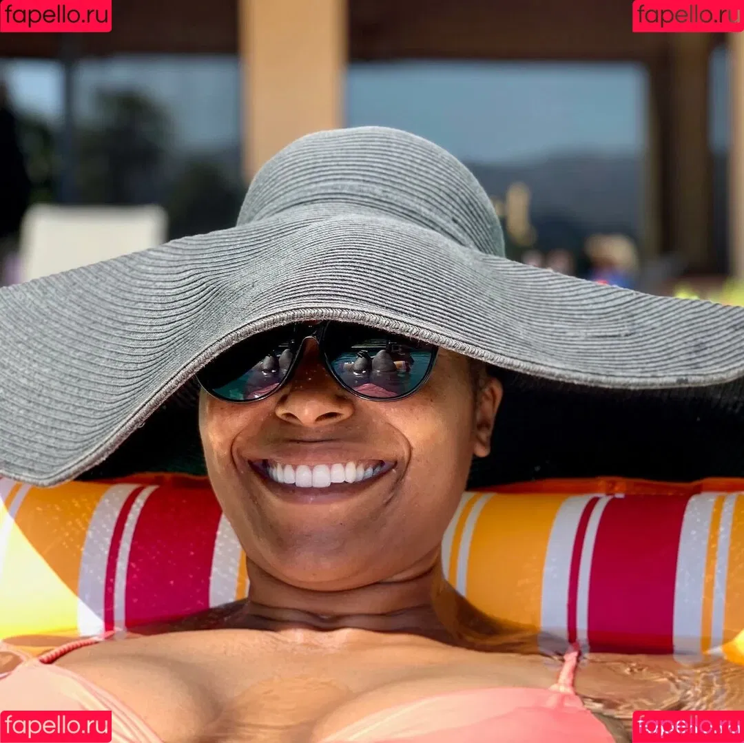 Dr Ebonie Vincent Onlyfans Photo Gallery 