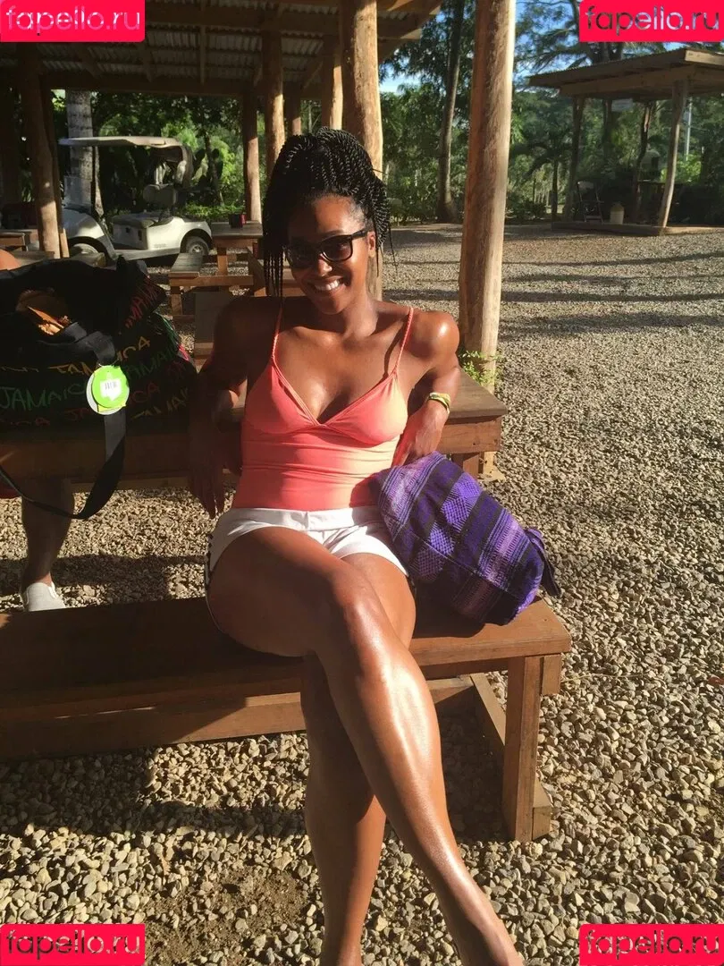 Dr Ebonie Vincent Onlyfans Photo Gallery 