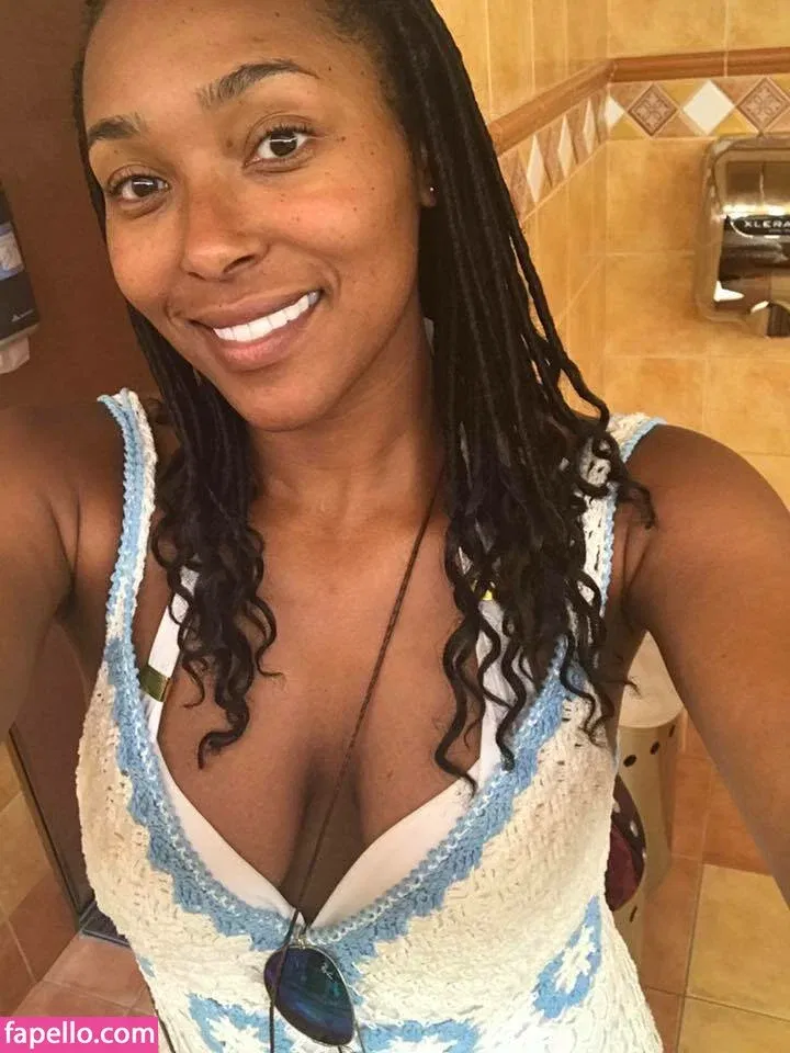Dr Ebonie Vincent Onlyfans Photo Gallery 
