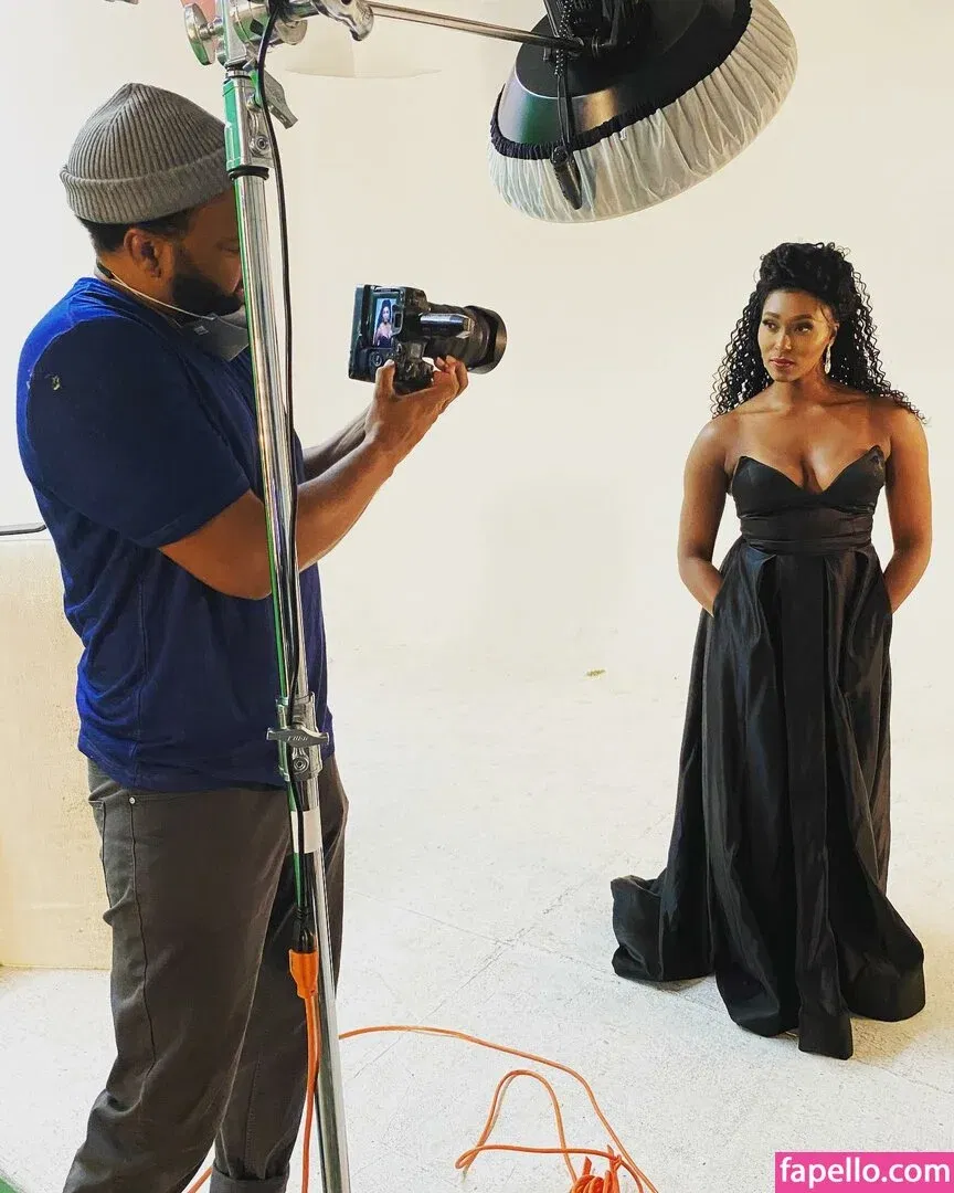 Dr Ebonie Vincent Onlyfans Photo Gallery 