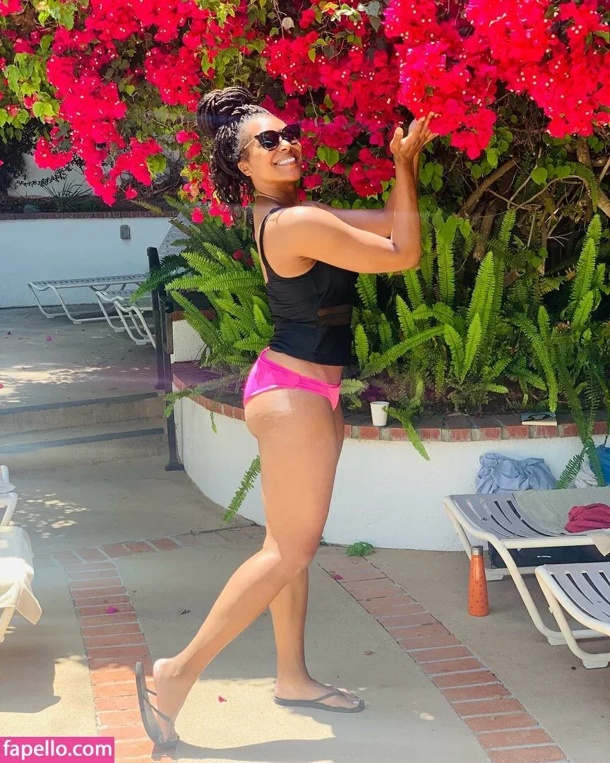 Dr Ebonie Vincent Onlyfans Photo Gallery 