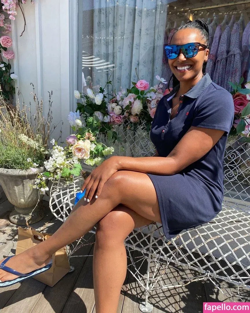 Dr Ebonie Vincent Onlyfans Photo Gallery 