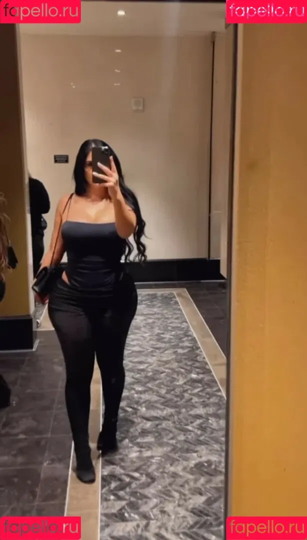 Danielle Pertusiello Onlyfans Photo Gallery 