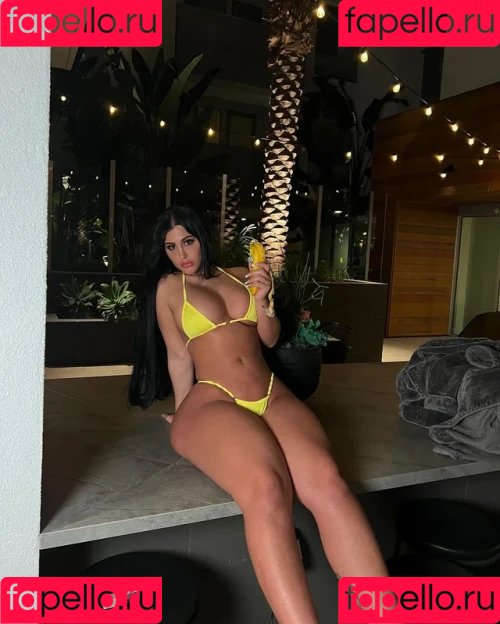 Danielle Pertusiello Onlyfans Photo Gallery 