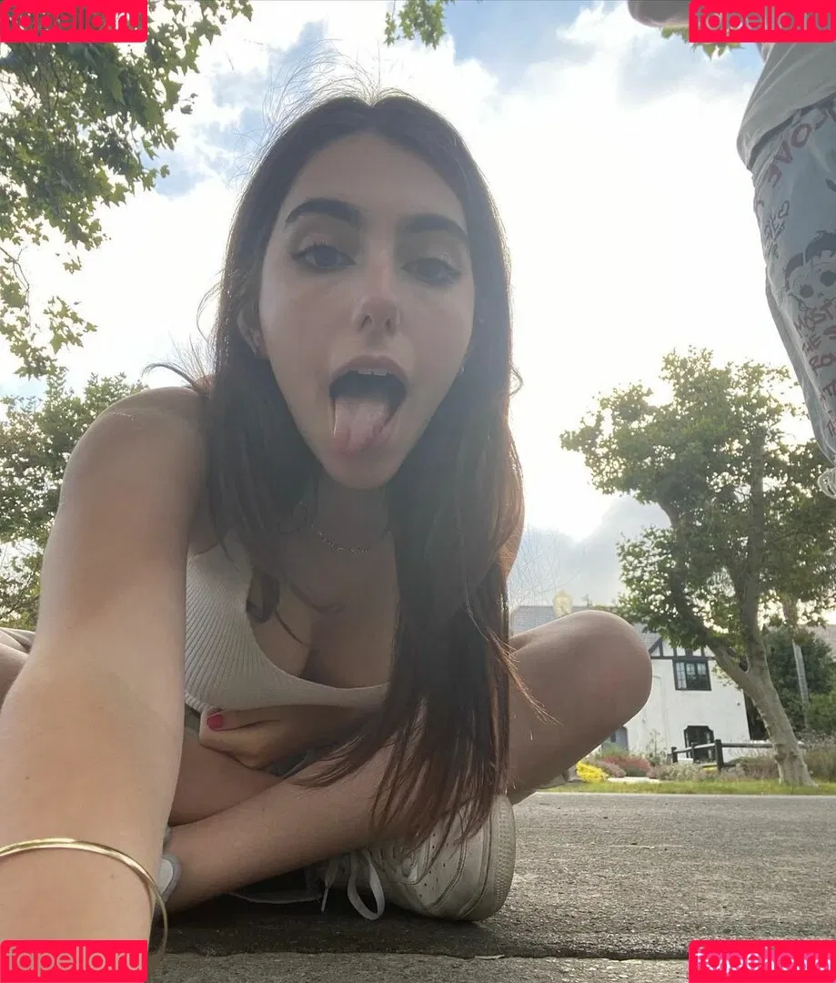 Shana Cohen Onlyfans Photo Gallery 