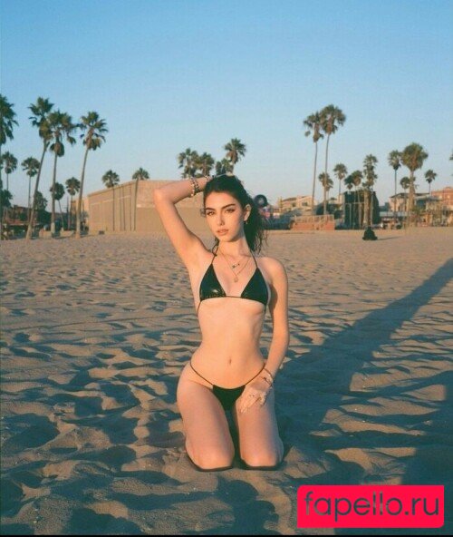 Shana Cohen Nude Onlyfans Photo 24