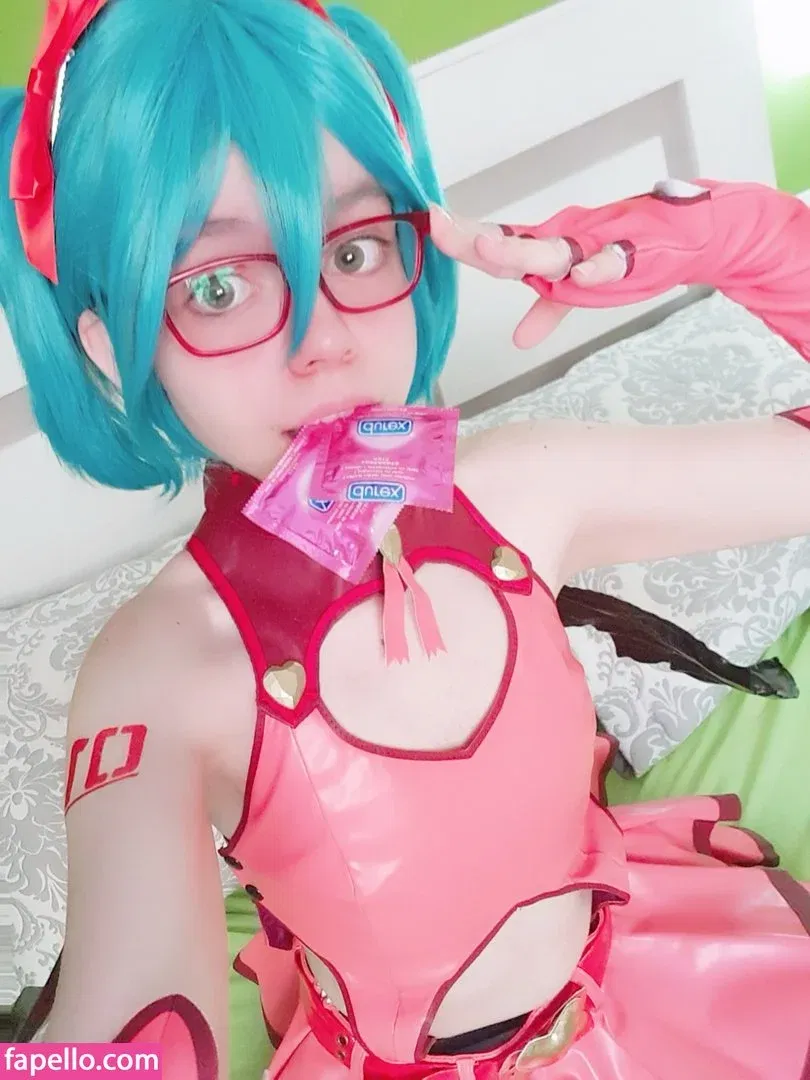 hacchi_kuma Onlyfans Photo Gallery 