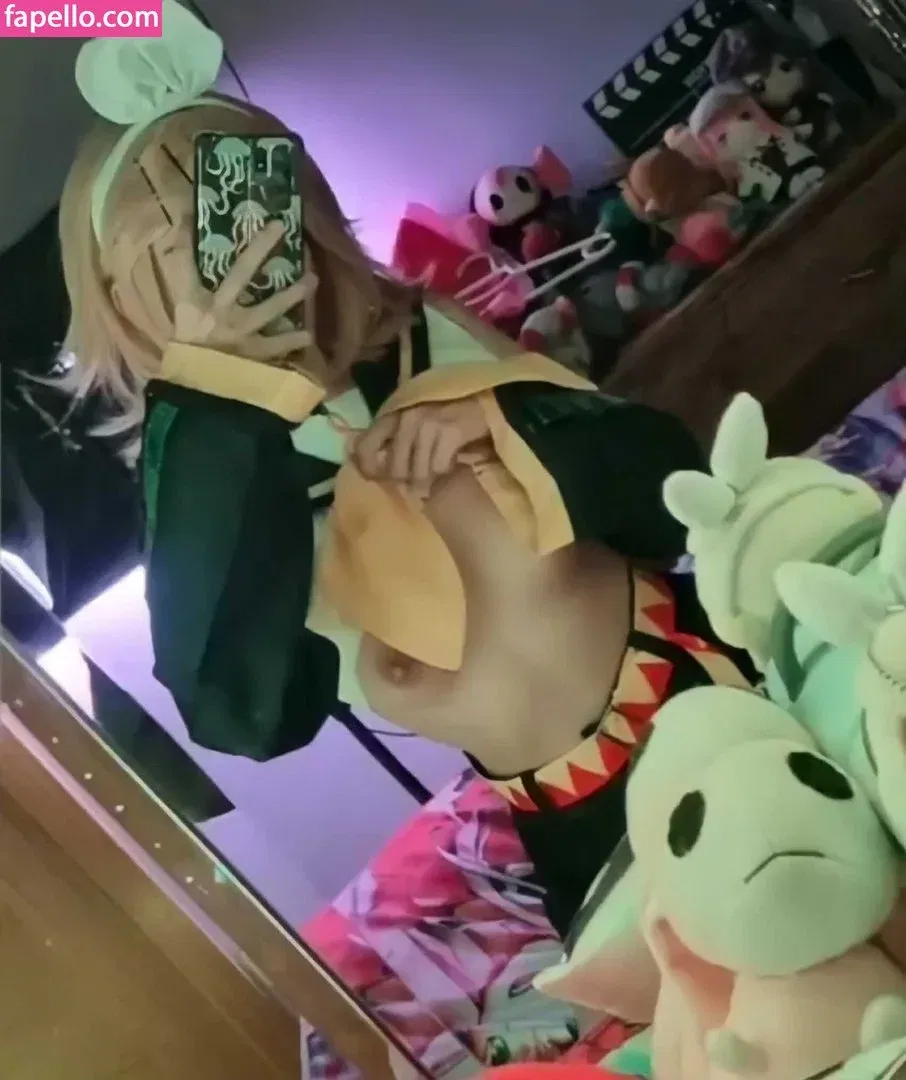 hacchi_kuma Onlyfans Photo Gallery 