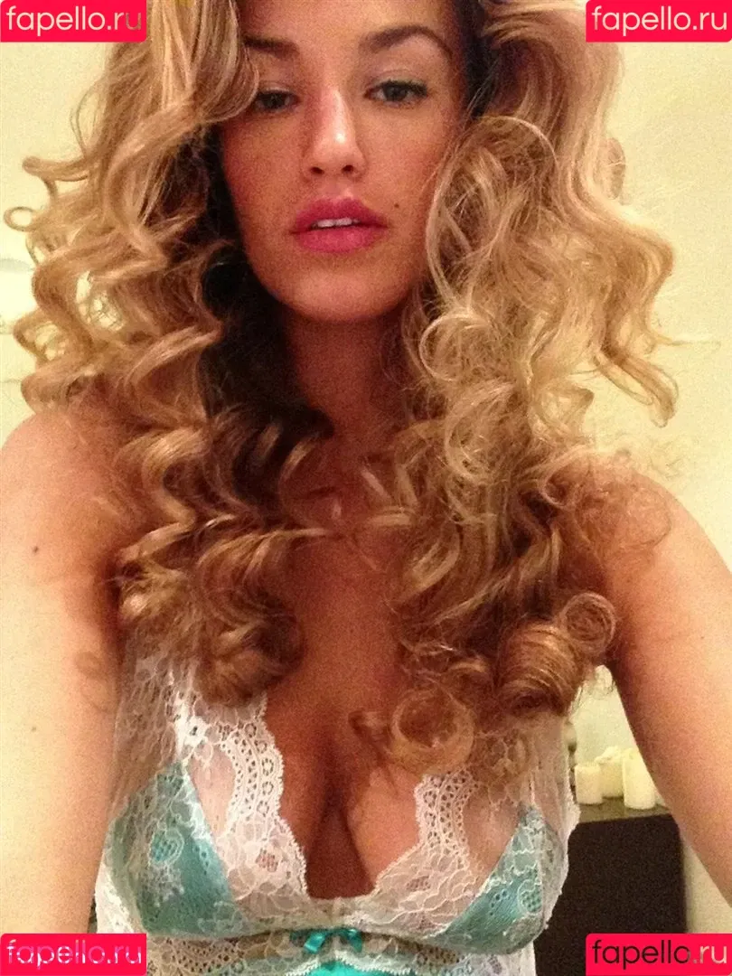 Amy Willerton Onlyfans Photo Gallery 