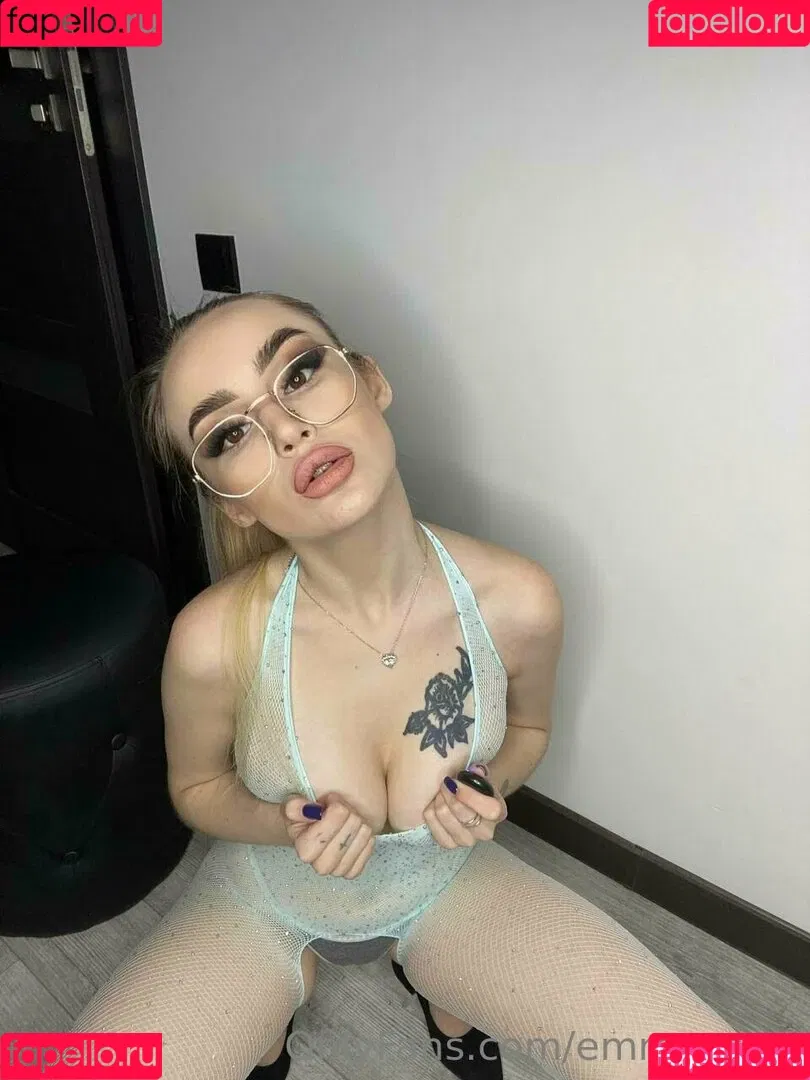 emmyystar Onlyfans Photo Gallery 