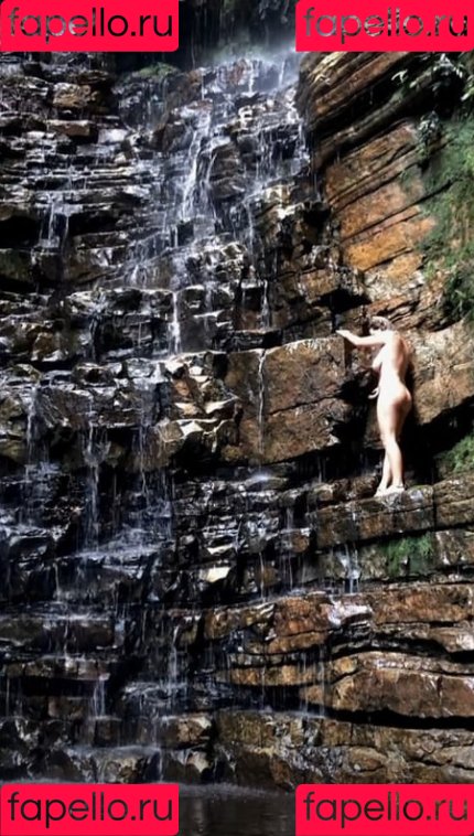 Ondine Mirosch Onlyfans Photo Gallery 