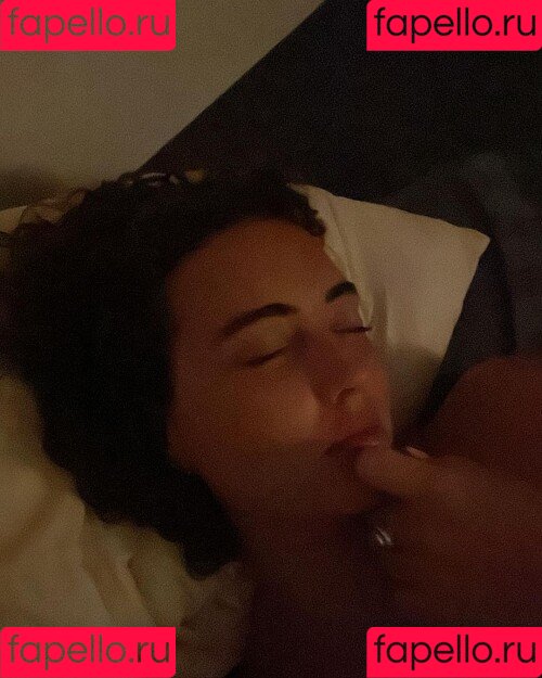 Ondine Mirosch Onlyfans Photo Gallery 