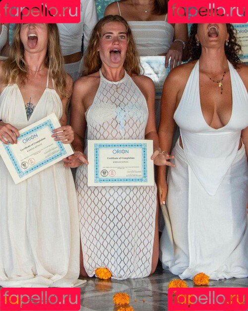 Ondine Mirosch Onlyfans Photo Gallery 