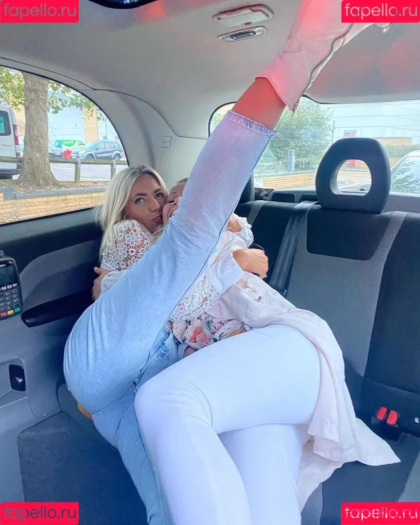 Danni Menzies Onlyfans Photo Gallery 