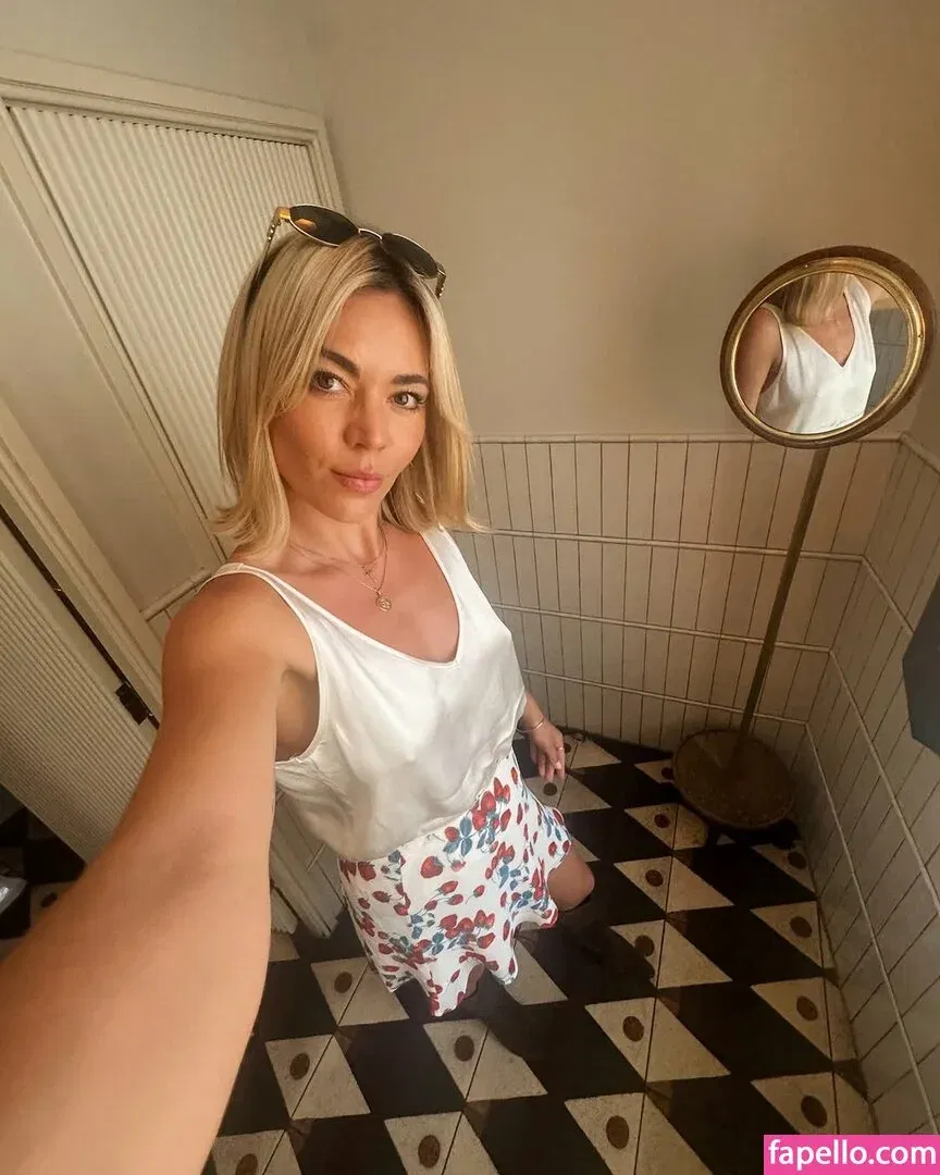 Danni Menzies Onlyfans Photo Gallery 