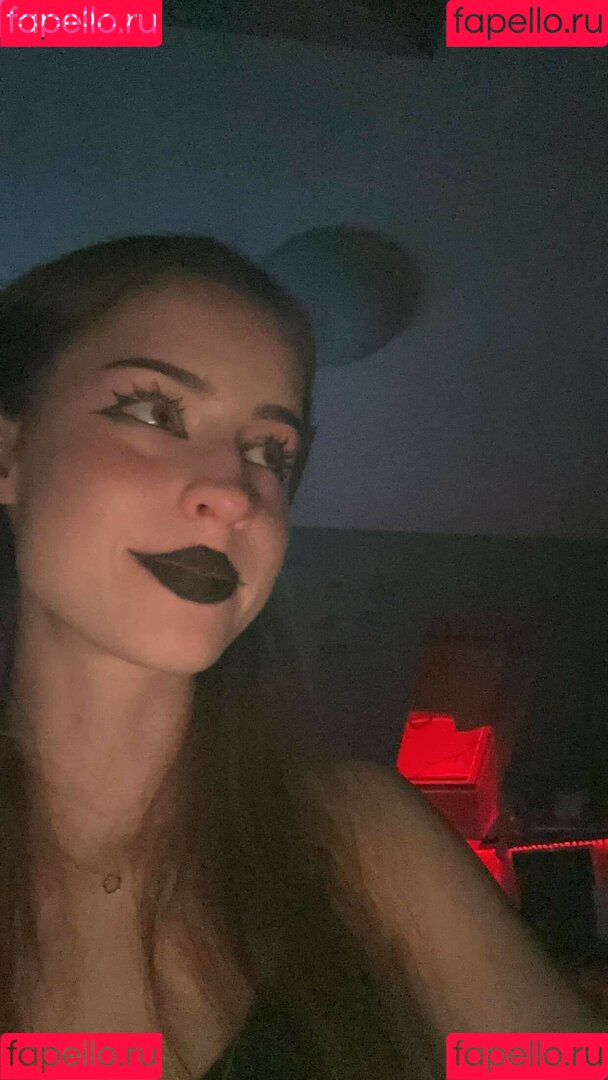 Mara Nuñez Onlyfans Photo Gallery 